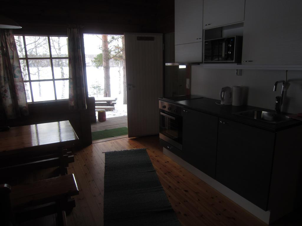 Hôtel Haapasaaren Lomakyla à Ruovesi Extérieur photo