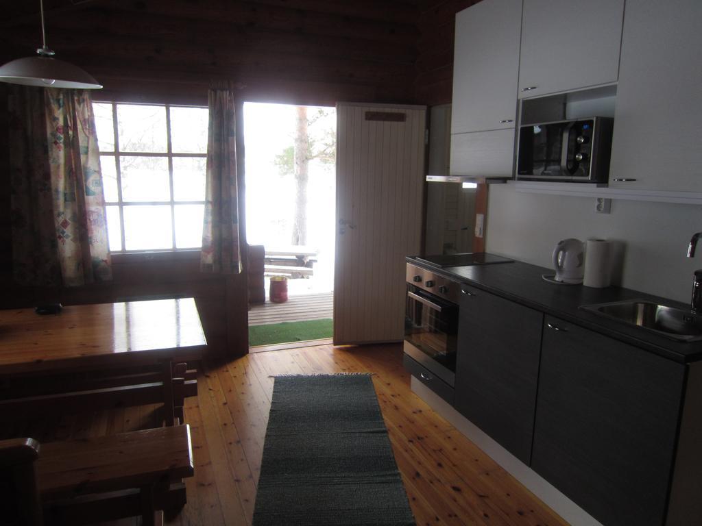 Hôtel Haapasaaren Lomakyla à Ruovesi Extérieur photo