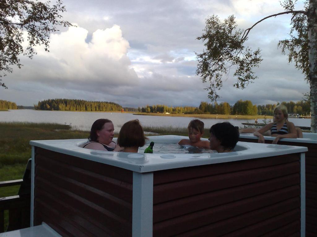 Hôtel Haapasaaren Lomakyla à Ruovesi Extérieur photo